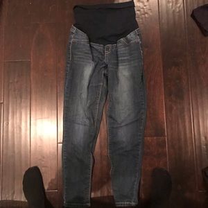 Maternity jeans